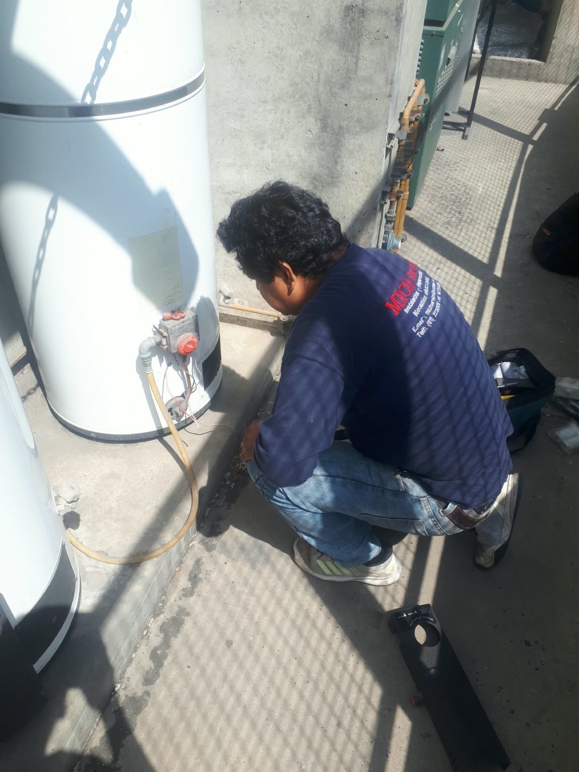 Servicio de termotanque en campo